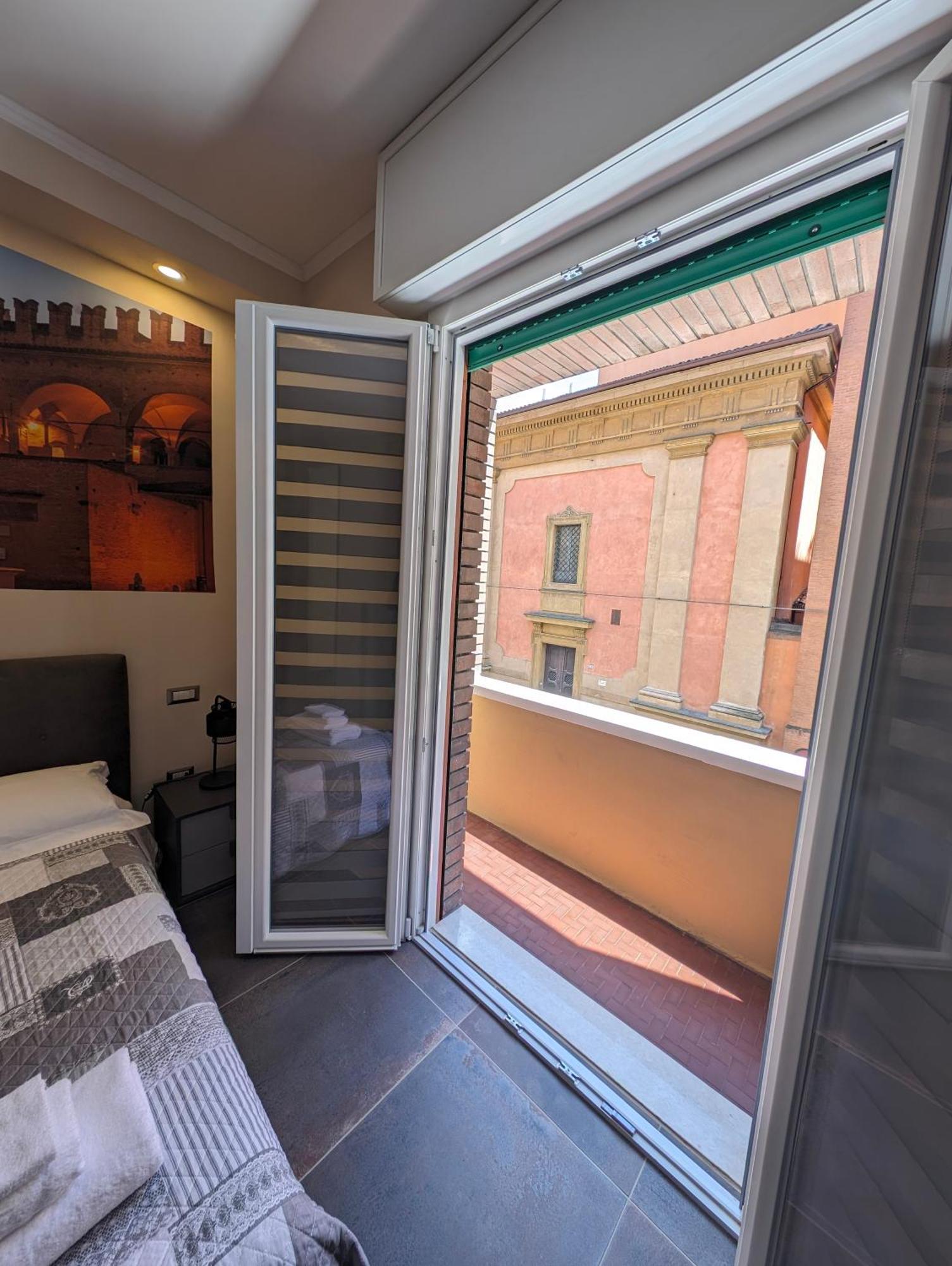 Benedict Rooms Bologna Exterior photo